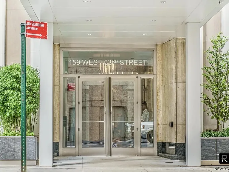 159 W 53rd St #37D — Photo 5