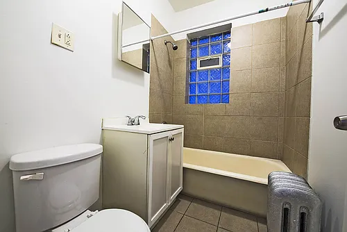 6401-03 S California Ave 2749-57 W 64th St Chicago, IL 60629 Photo 1