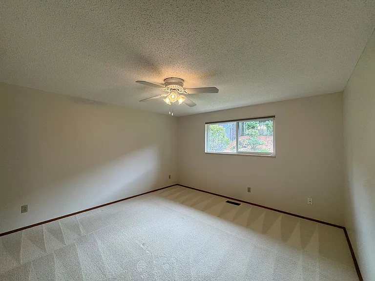 927 S 294th Pl — Photo 22
