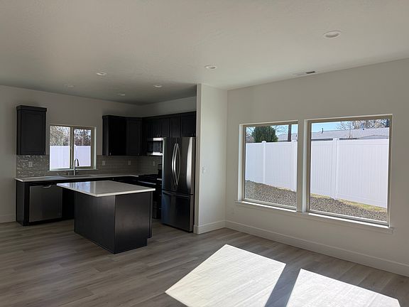 2nd image of 1185 S Underwood Pl #120