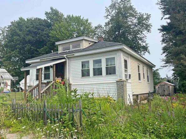 81 Oak Grove Avenue, Brattleboro, VT 05301