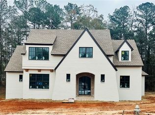 2165 Larkhill Ln, Auburn, AL 36830