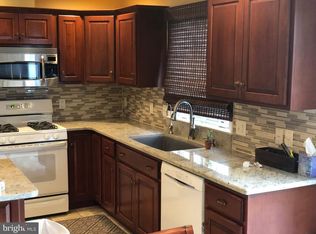 1819 Windrow Dr, Lancaster, PA 17602