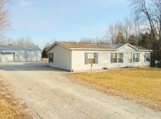 12376 Chesterville Rd, Moores Hill, IN 47032