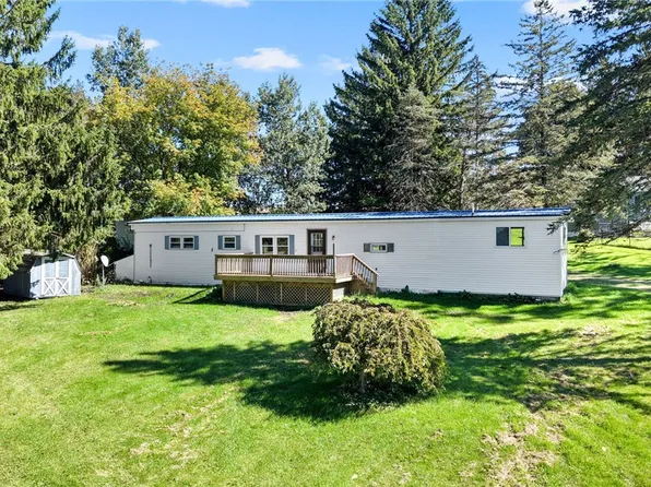 11 Eden Dr, Groton, NY 13073