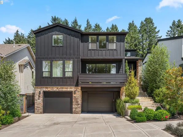 5135 Heron Dr, West Linn, OR 97068