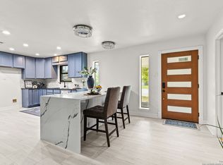 5302 La Pradero St, San Antonio, TX 78233