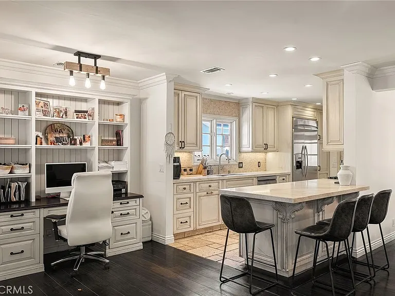 5330 Natick Ave — Photo 11
