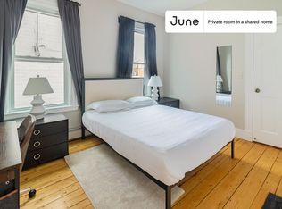 155 Prospect St #1-B, Cambridge, MA 02139