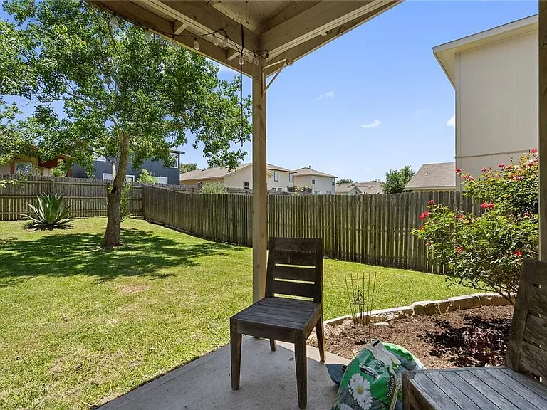 206 Black Forest Rd — Photo 33