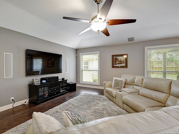 5th image of 7311 Carriage Ln
