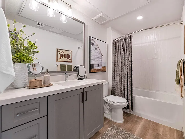 Weylyn Luxury Apartments — Photo 38
