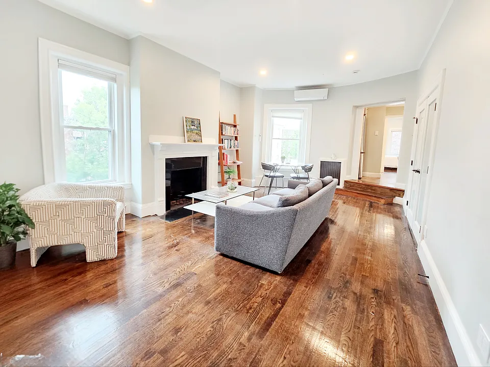 1880 Beacon St #5