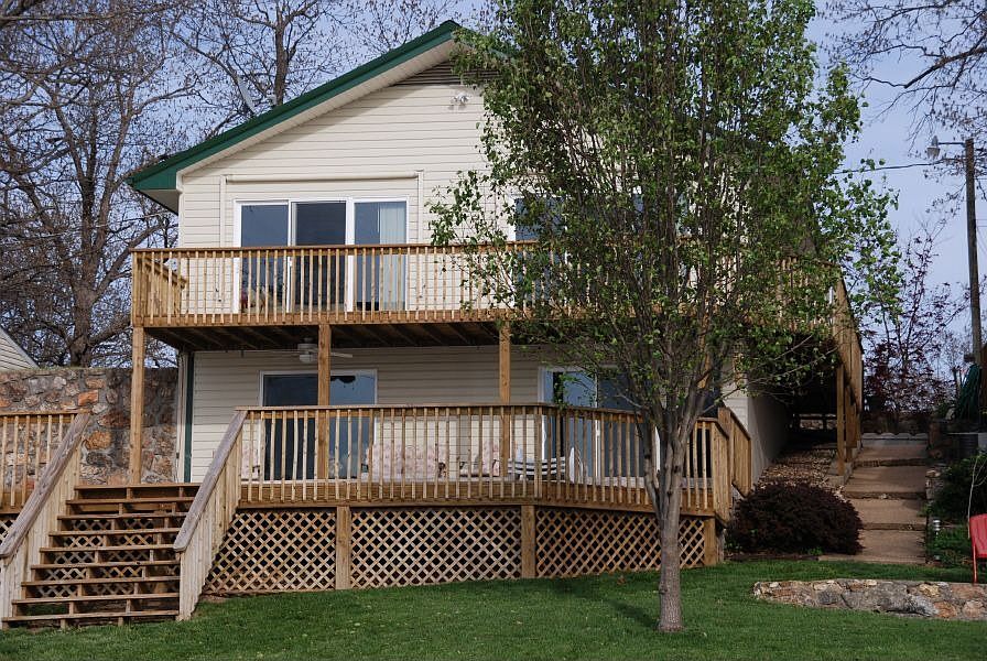 Sunrise Beach Mint Condition Lake Home