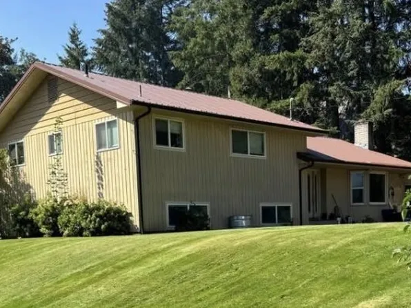 48404 Norquist Ln, Oakridge, OR 97463