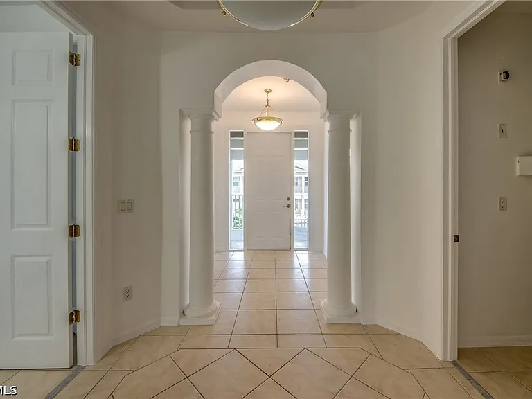 15250 Riverbend Blvd #204 — Photo 4