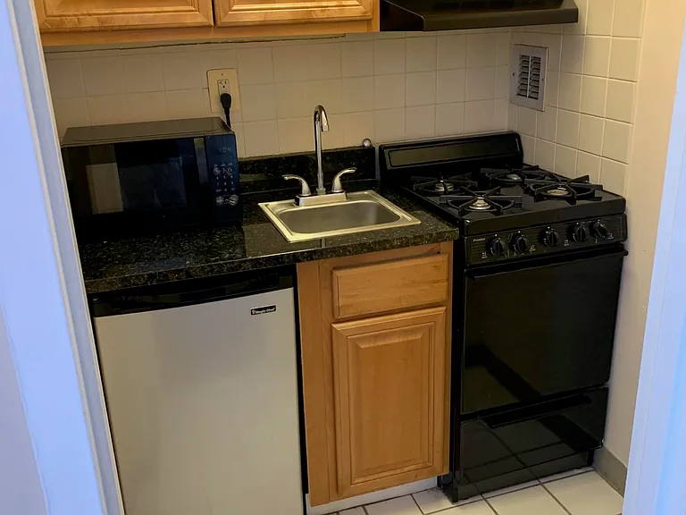 1111 Arlington Blvd #636 — Photo 6