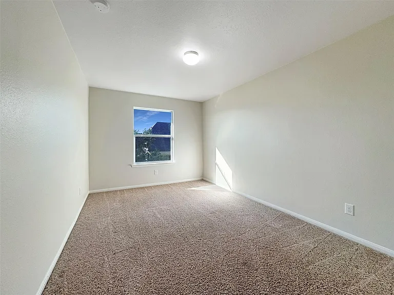 8311 Bay Oaks Dr — Photo 11
