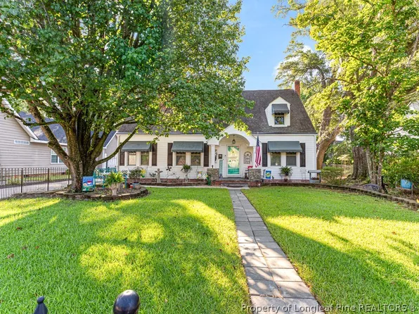 114 Bethune St, Fayetteville, NC 28305
