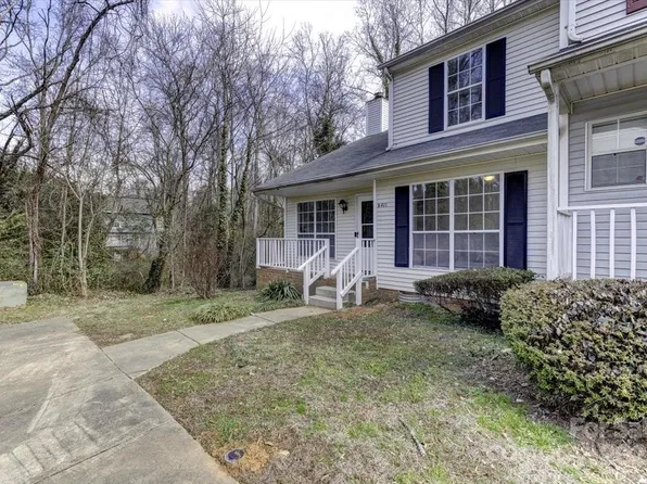 6411 Windsor Gate Ln, Charlotte, NC 28215