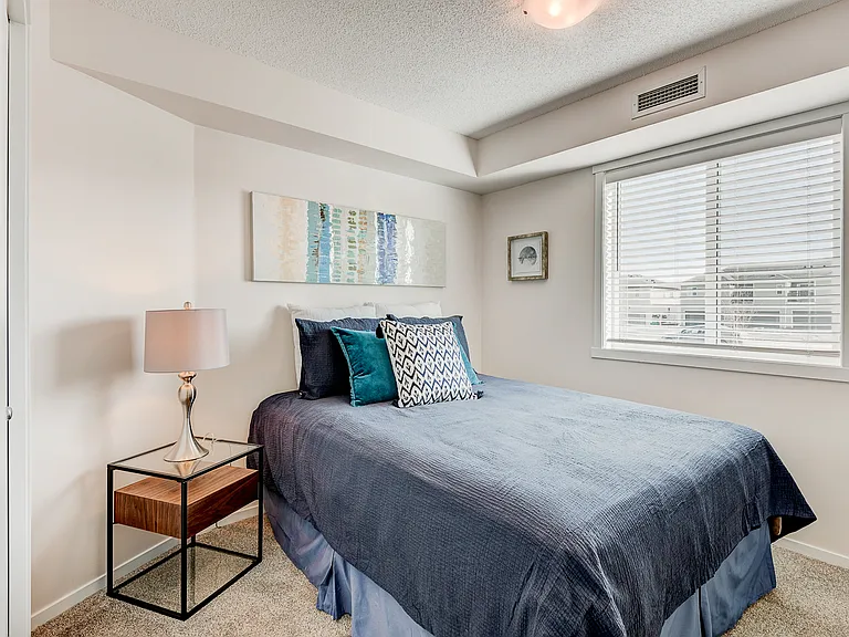 905 Evanston Dr NW — Photo 81