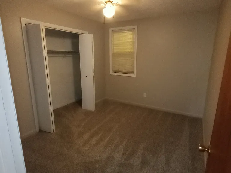 1850 S Main St #7 — Photo 10