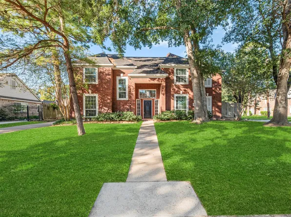 12502 Pavilion Ct, Tomball, TX 77377