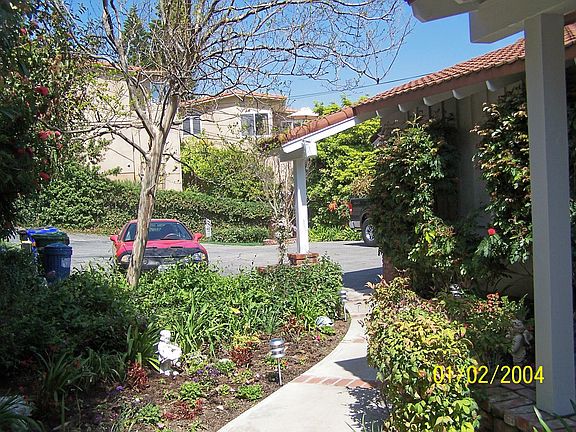 front walk up to house