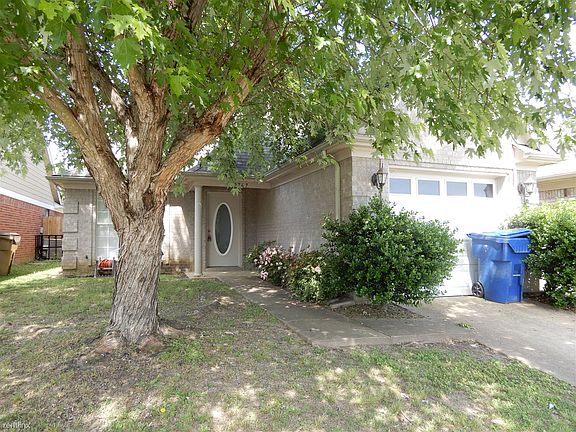 2767 Maggie Woods Pl