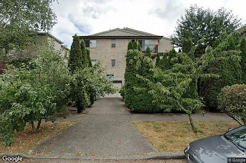 709 N 95th St #102 Photo 1