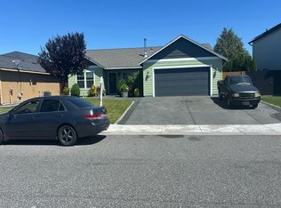 3807 Milagro Dr, Pasco, WA 99301