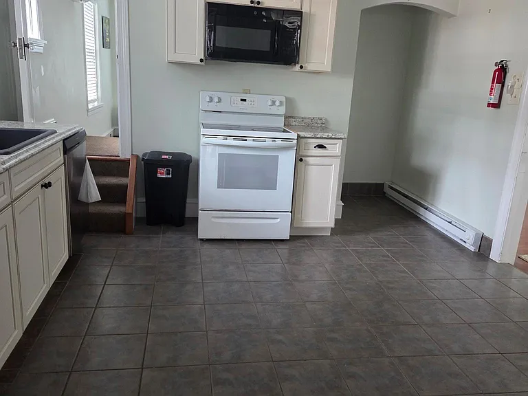 401 E Lancaster Ave #1 — Photo 2