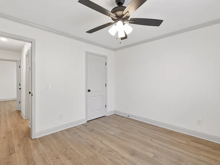 1015 Brinkley Rd — Photo 16