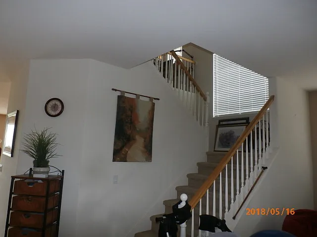 Westlake 5/3 Water Front Gorgeous Home! **Occupied Home, No Viewings Without Application On File — Photo 2