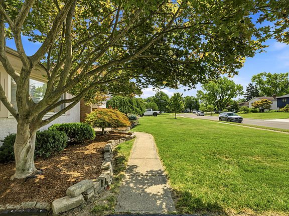 5th image of 1814 Millwood Dr