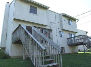 6102 SW 26th St #A, Topeka, KS 66614