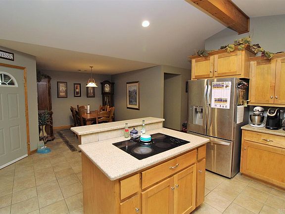 4th image of 6916 Grant St #58