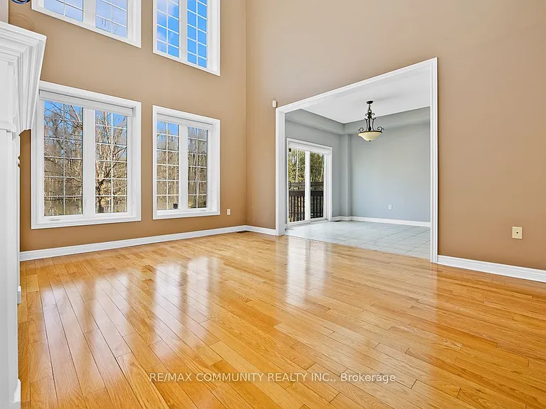 48 Riverwalk Pl — Photo 5