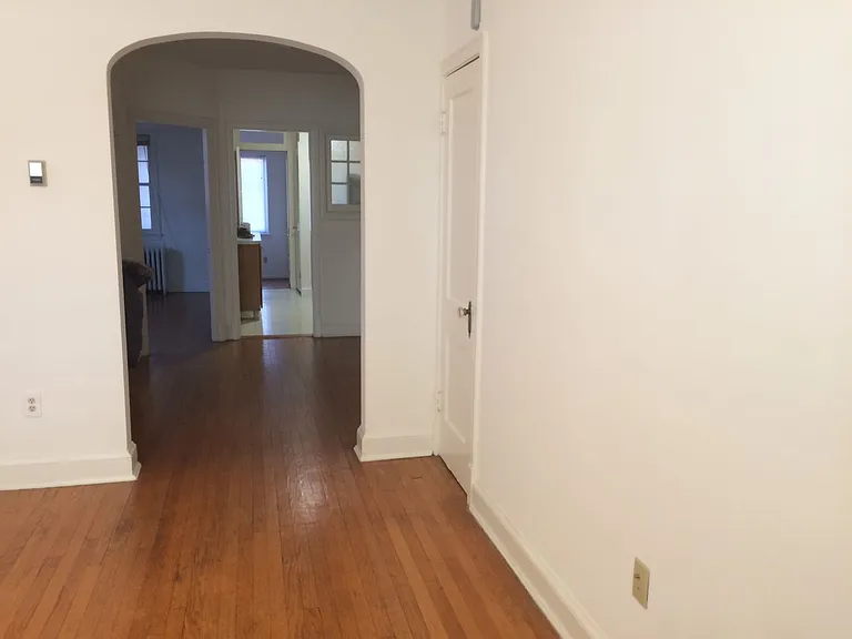 4021 Davis Pl NW — Photo 16