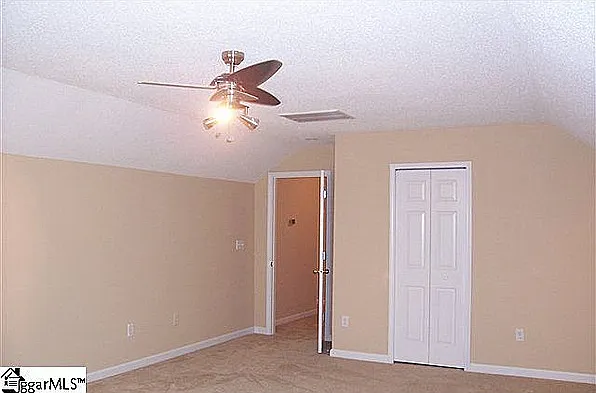 117 Shelby Ct — Photo 10