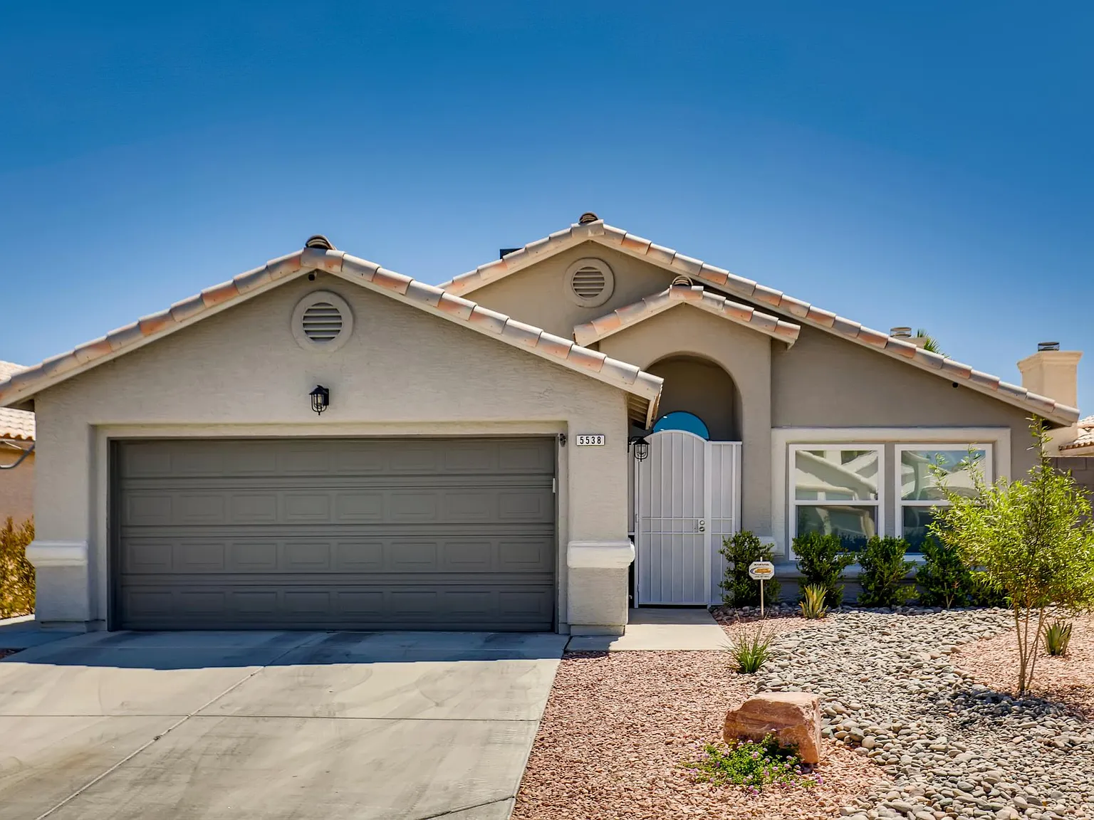 5538 Lonesome Biker Ln — Photo 2