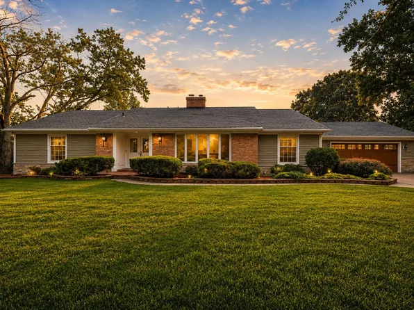 210 W 150 N, Valparaiso, IN 46385