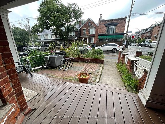 3rd image of 169 Gladstone Ave