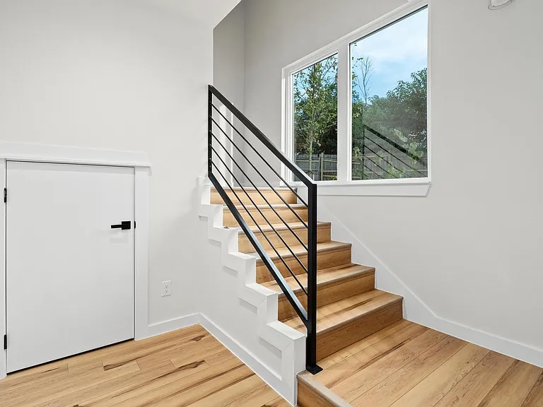 2309 Montopolis Dr #1 — Photo 19