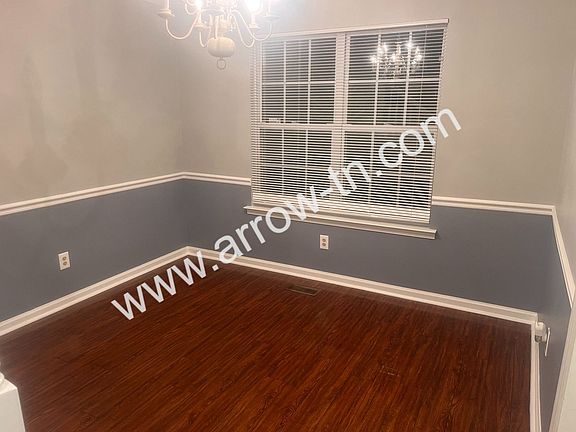 3rd image of 167 Overlook Ct