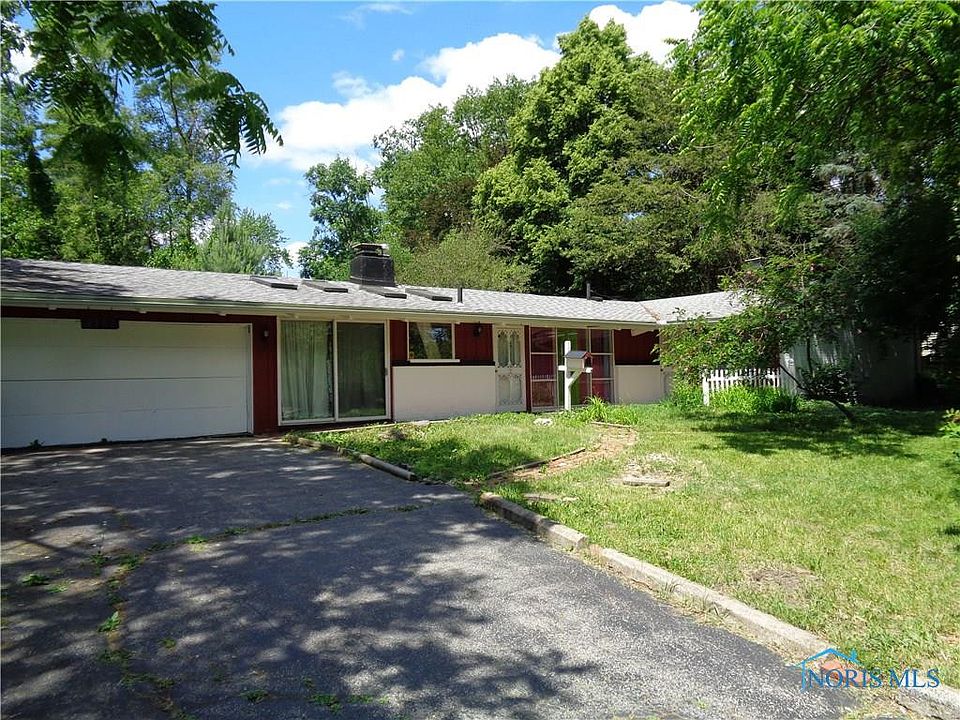 1st image of 3117 E Lincolnshire Blvd