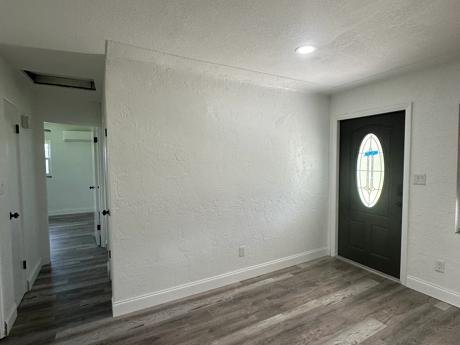 2 bed, 1100 sqft, $2,500 — Photo 4