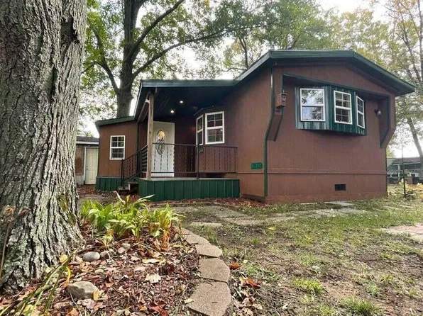 11211 120th Ave, Rodney, MI 49342