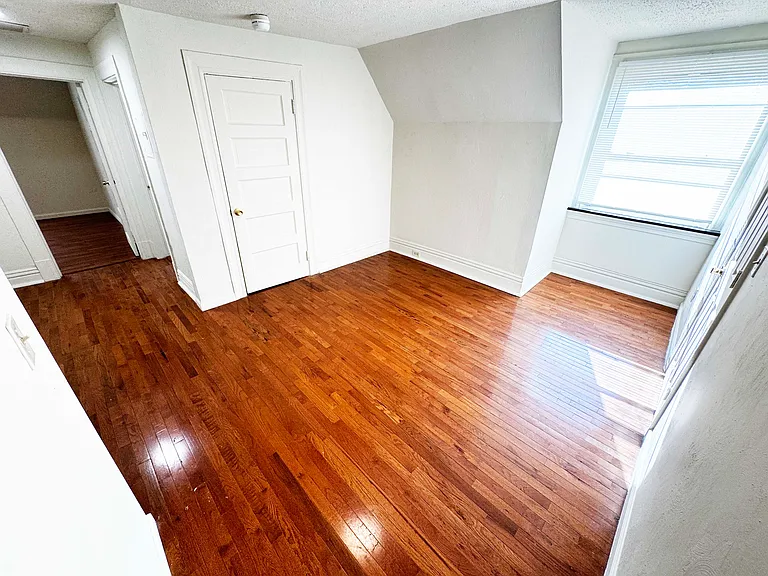 5501 Black St #3 — Photo 14