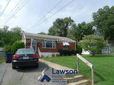 1st image of 1552 Aspen St NW